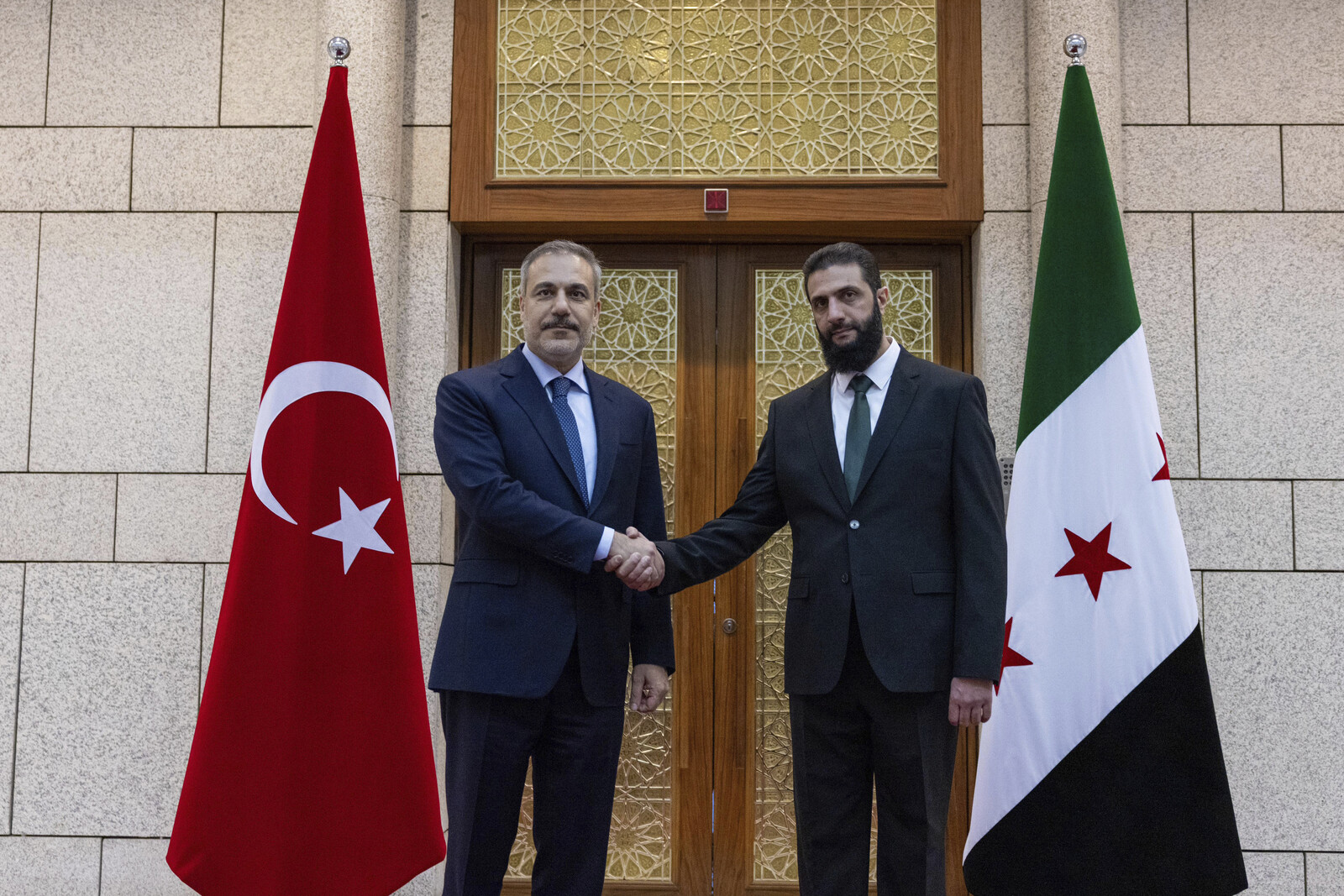 Syria wants to control Kurdish