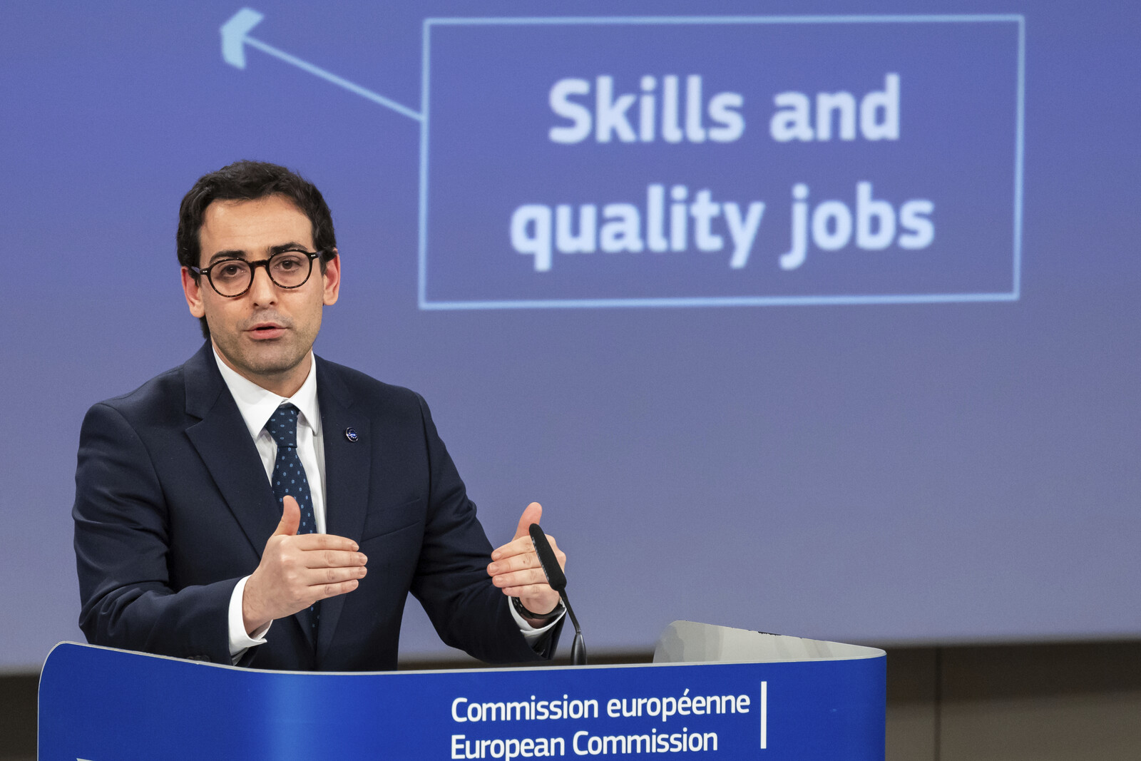 EU Proposes New Category for Medium-Sized Companies to Simplify Rules