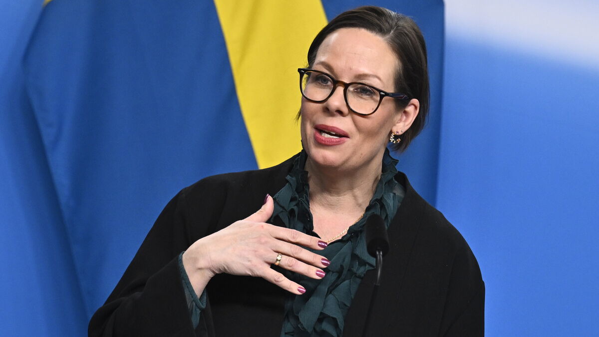 Ministry of Foreign Affairs eases