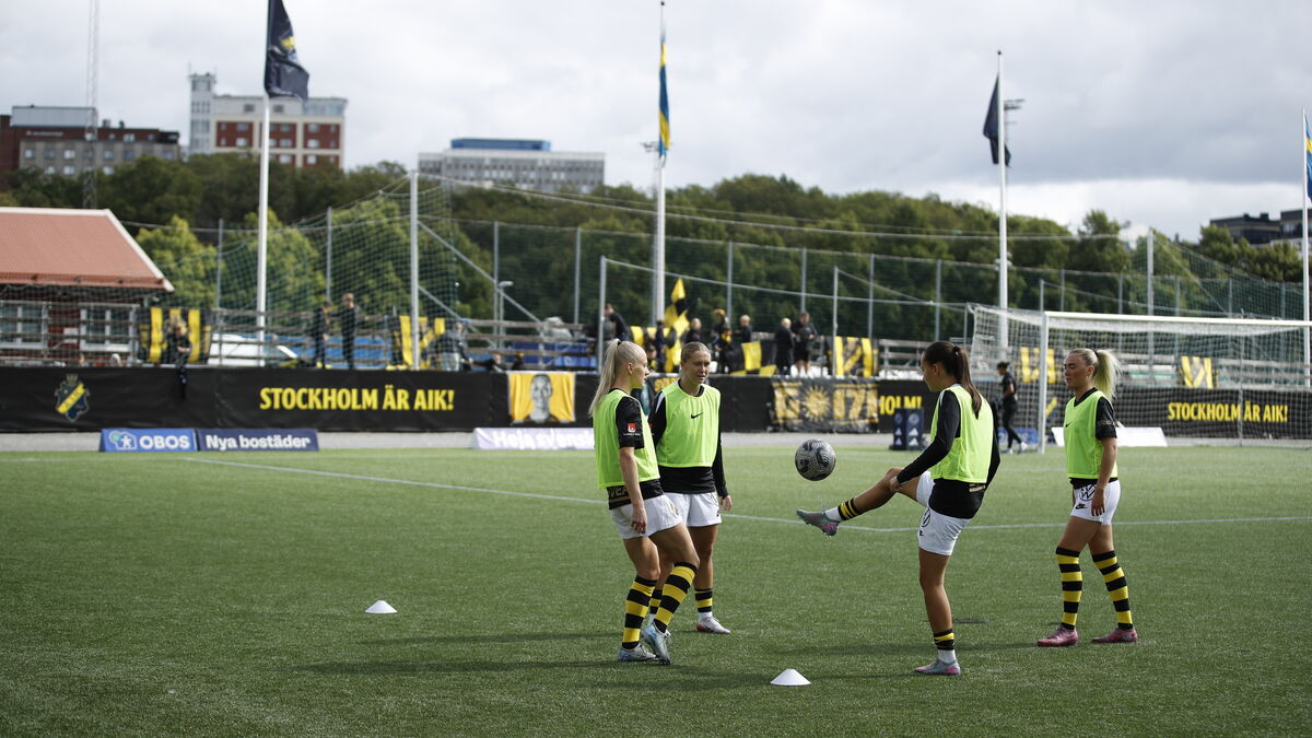 AIK-Kristianstad delayed 75 minutes after rain leaves pitch unfit for play