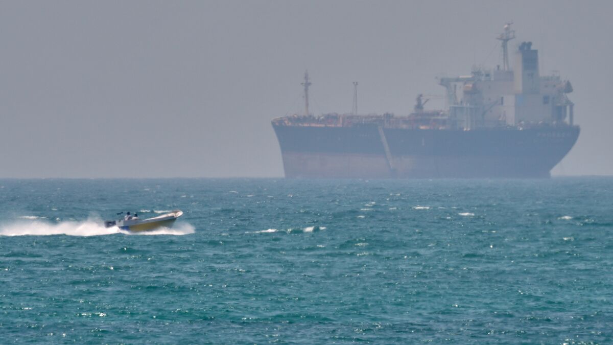 US calls for help in Strait of Hormuz - Iran counters