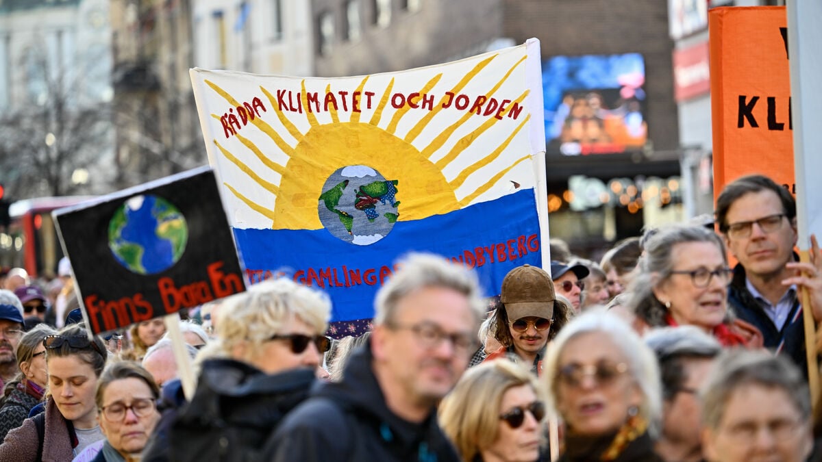 10,000 expected at Stockholm climate demonstration with record number of groups