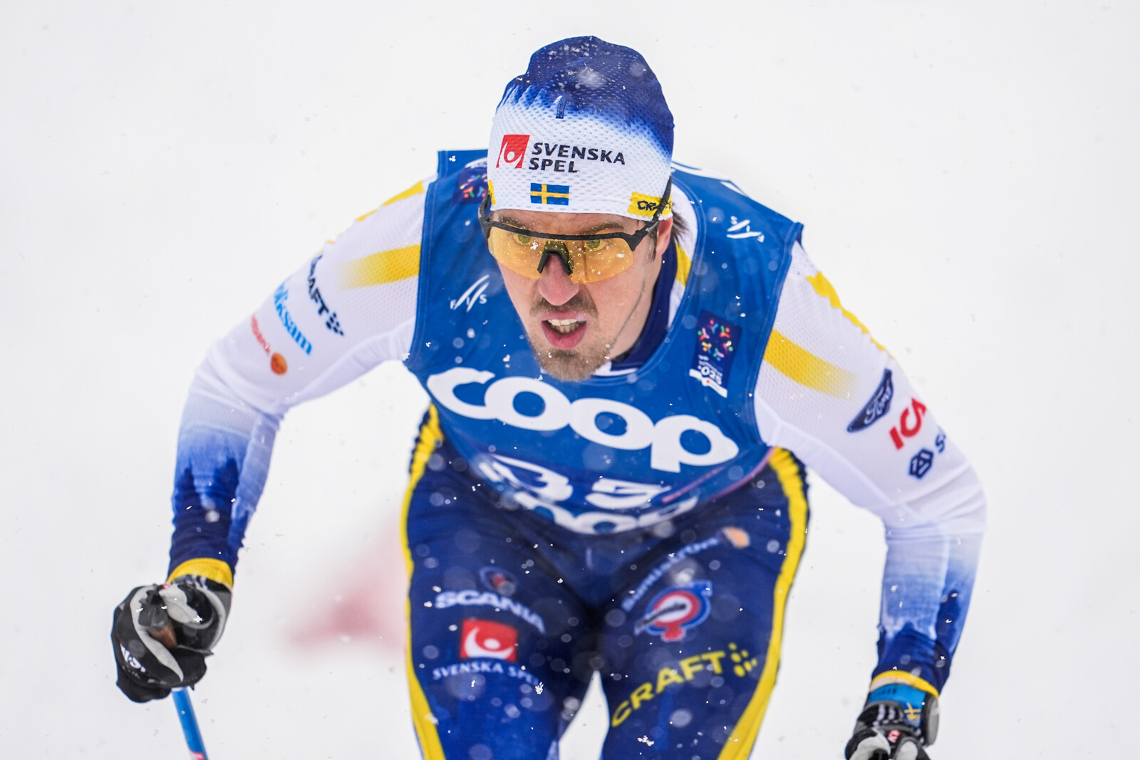 Calle Halfvarsson Parts Ways with