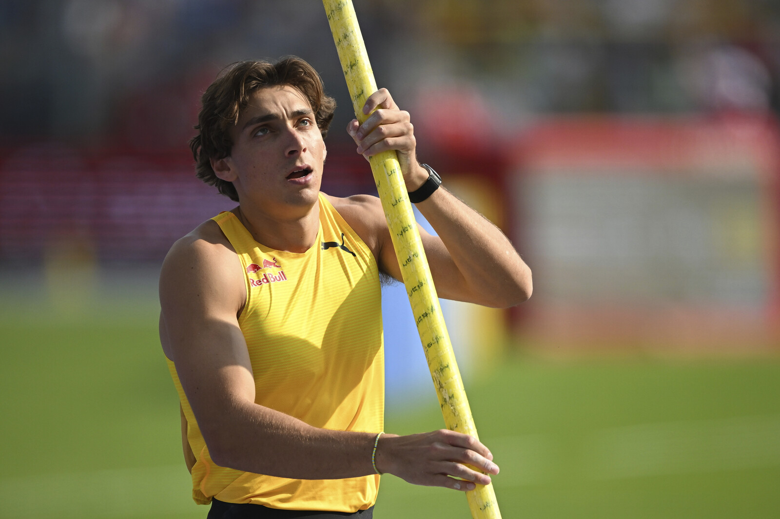 Armand Duplantis Supports Sister Johanna Before Finnkamp Debut