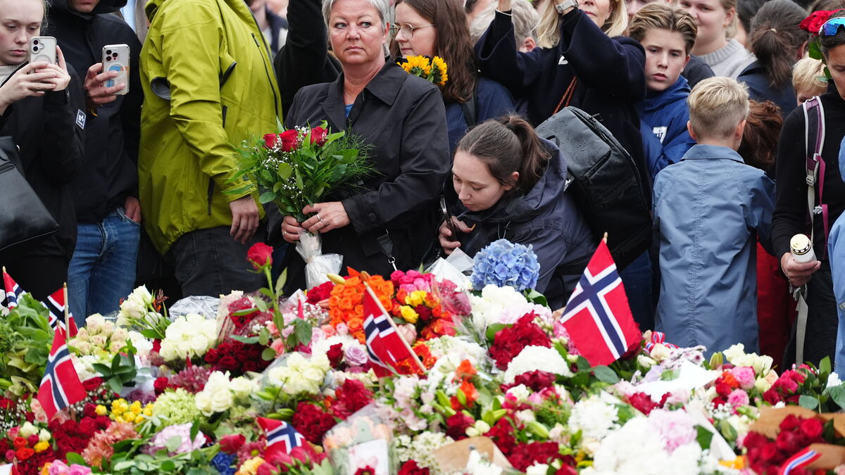 Norwegians mourn King Harald, remembering him as a beloved unifying monarch