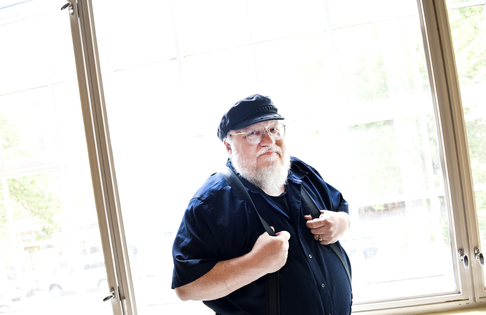 Game of Thrones Fan Suggests New Author for Book Series Ending