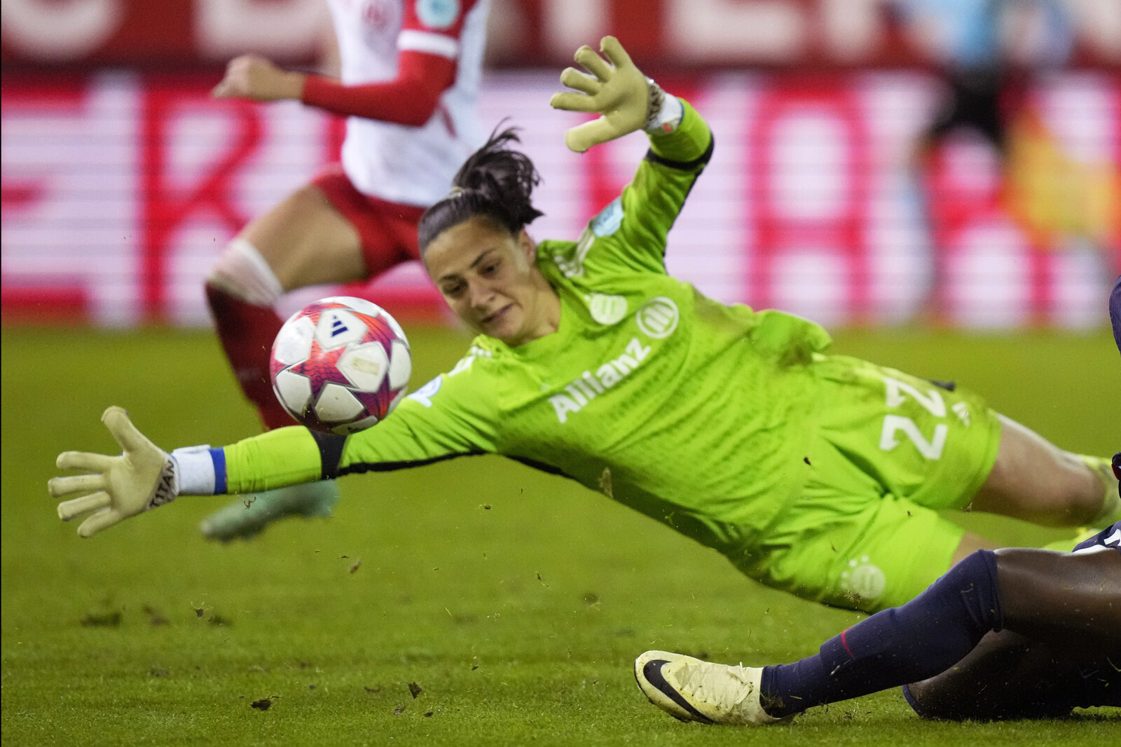The Big Club's Goalkeeper Diagnosed