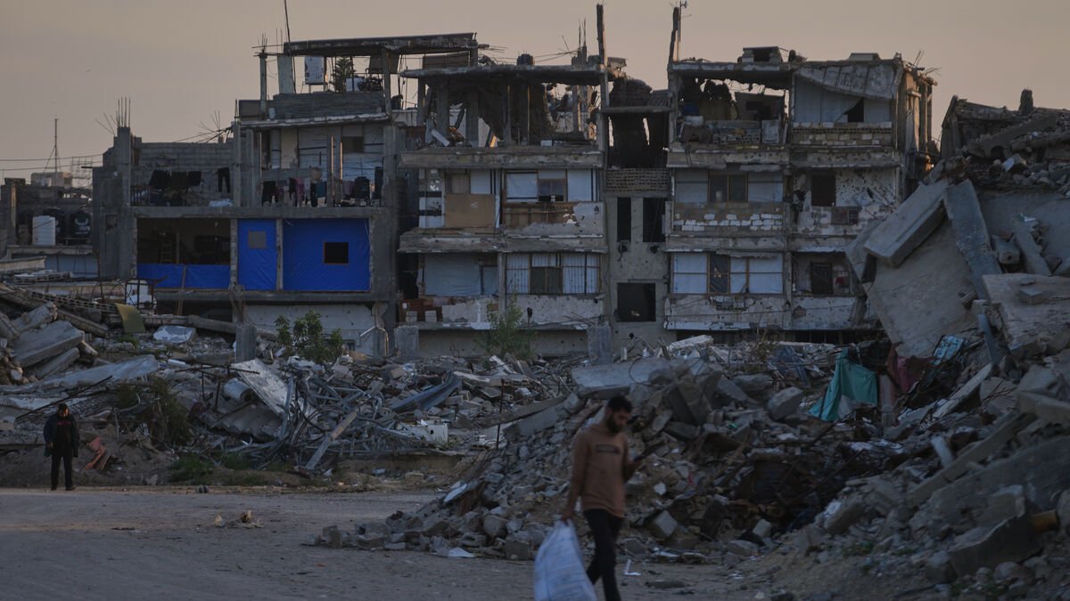 Eleven killed in Israeli attacks