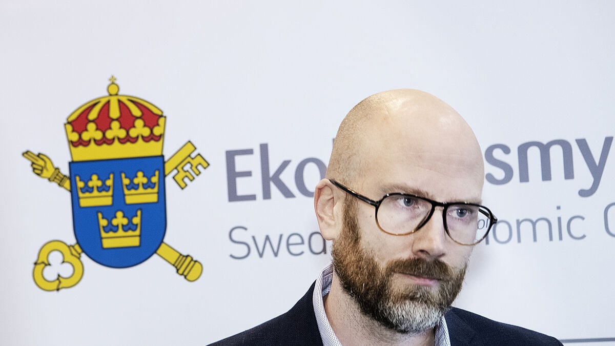 Prosecutor seeks to lift SEK 100 million seizure against Intellego, still plans corporate fine