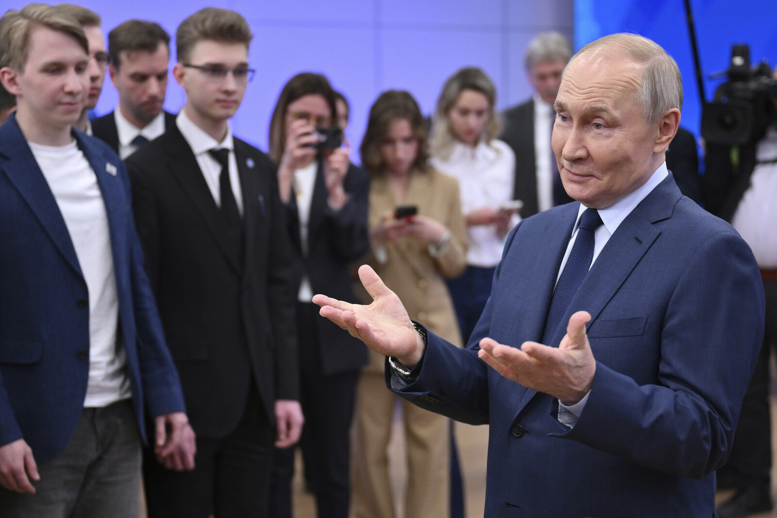 Putin Lauds Elon Musk as a Visionary, Compares Him to Soviet Space Pioneer