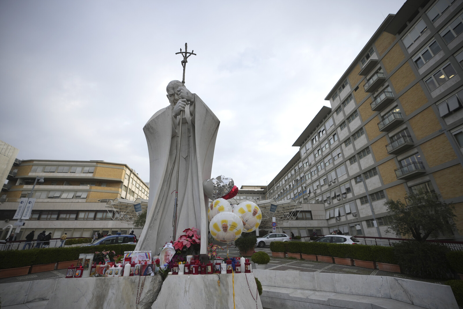 Slight Improvement for Critically Ill Pope