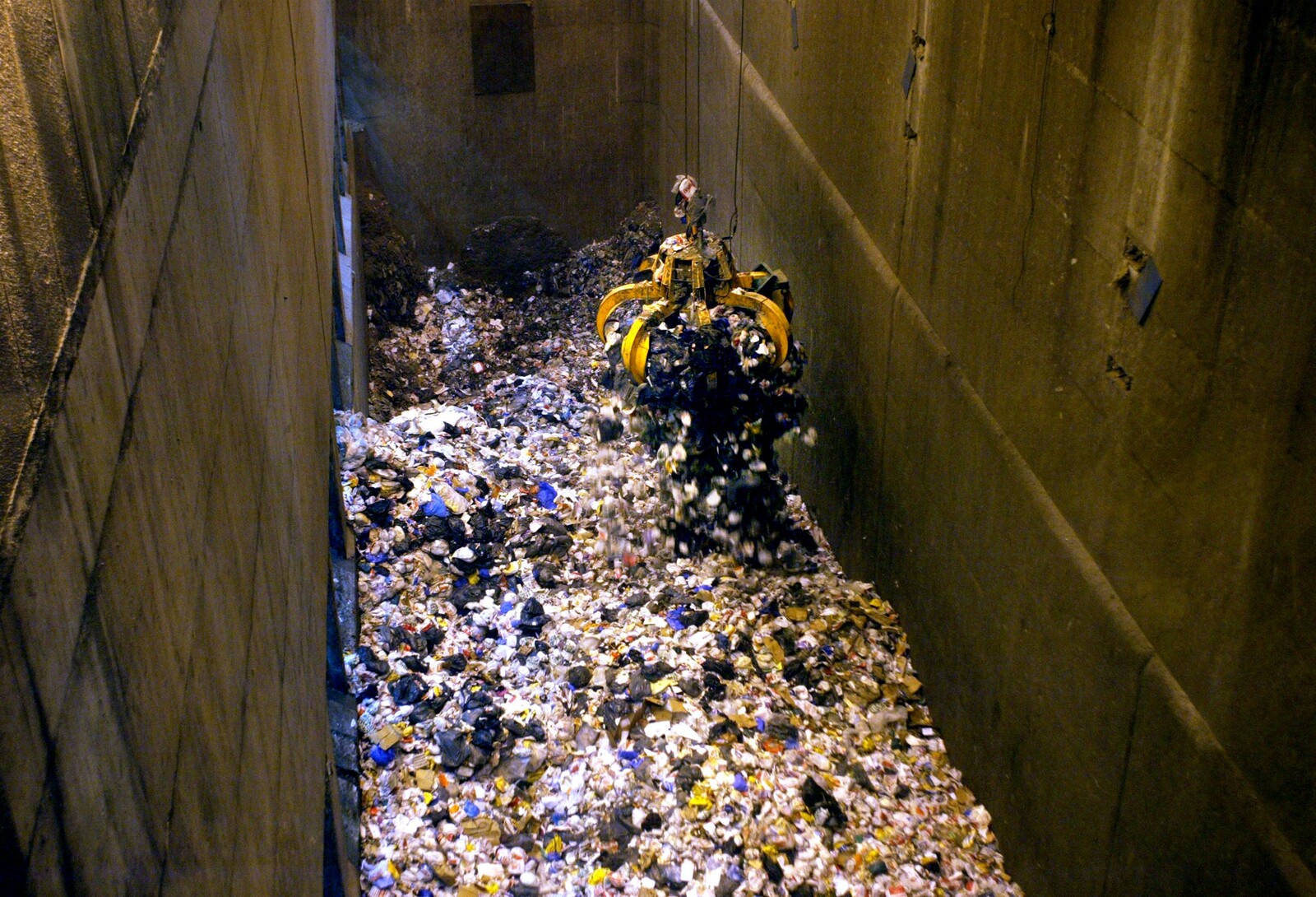 Can A Felony Keep You Out Of Waste Management Find Out Now - y5dq0gb