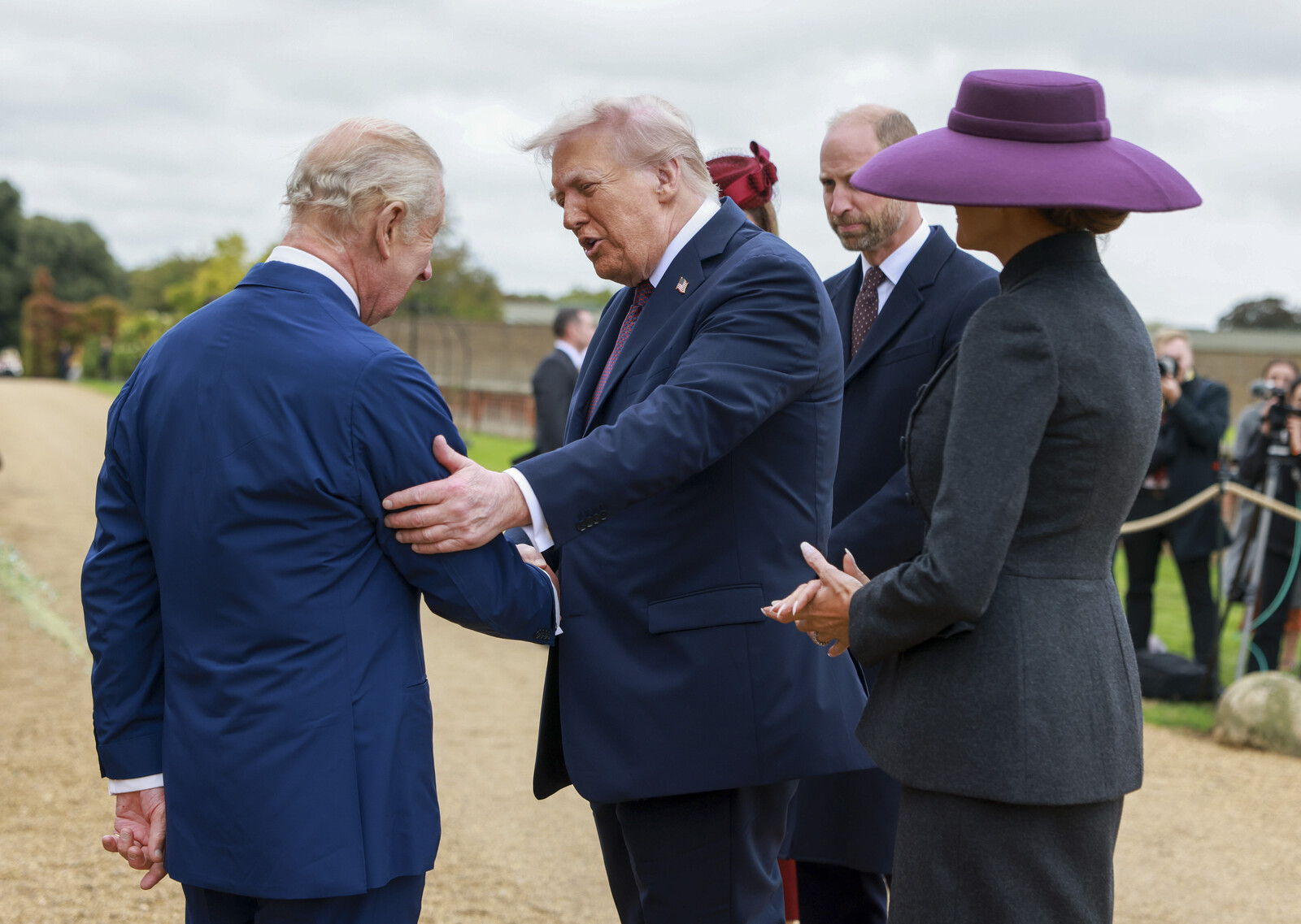 Trump Welcomed by King Charles at Windsor Castle During UK State Visit