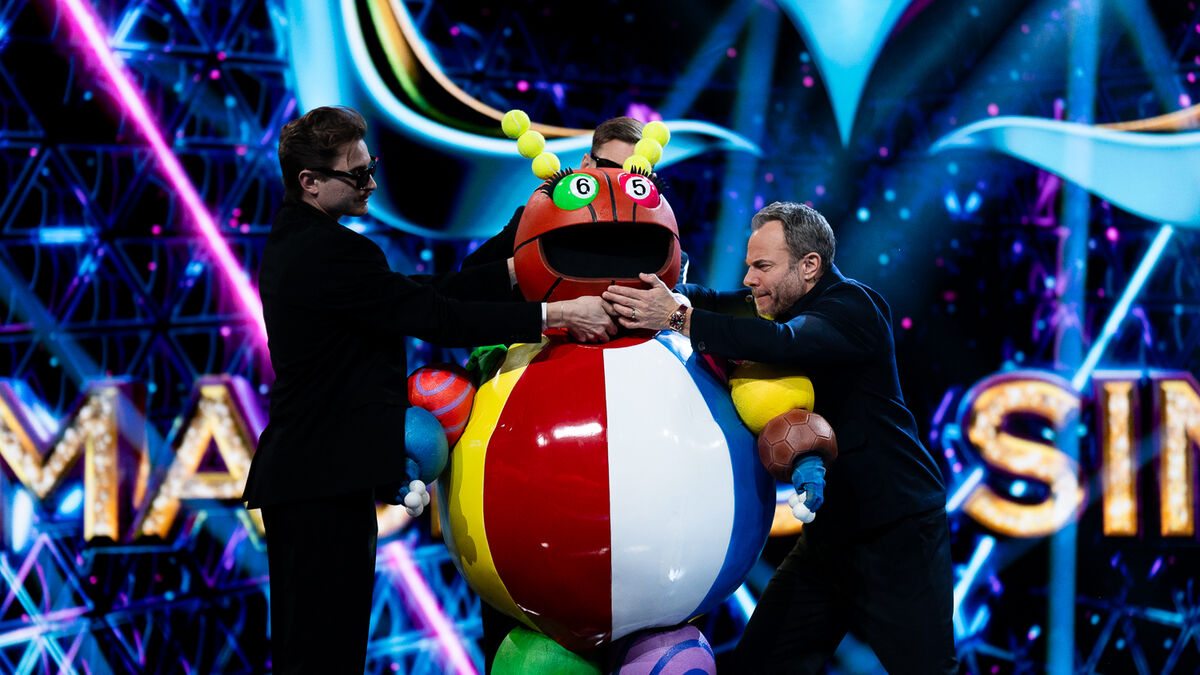 Crunch Ball revealed on Masked Singer as Anna Book