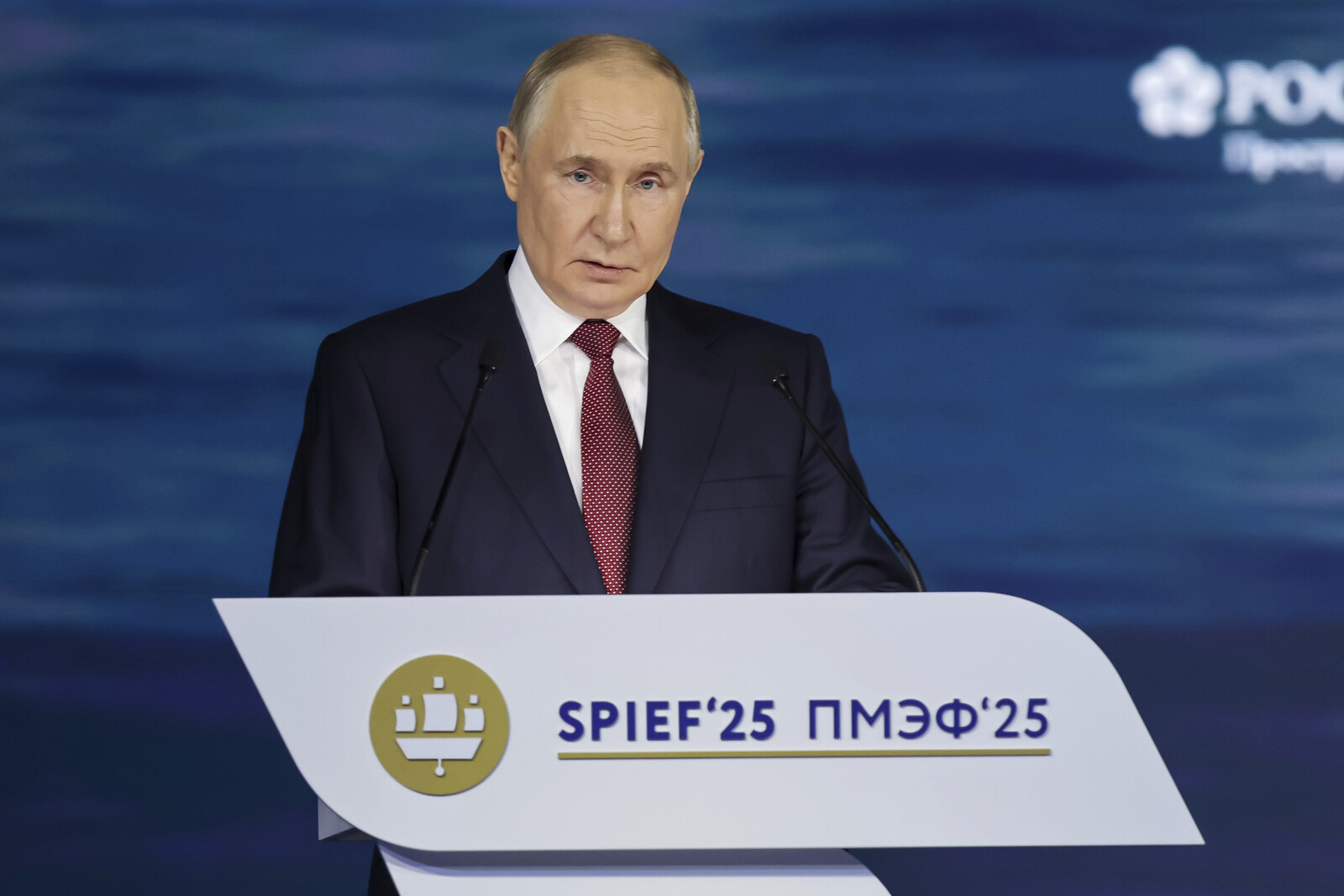Putin Urges Action to Prevent Russian Recession Amid Economic Slowdown