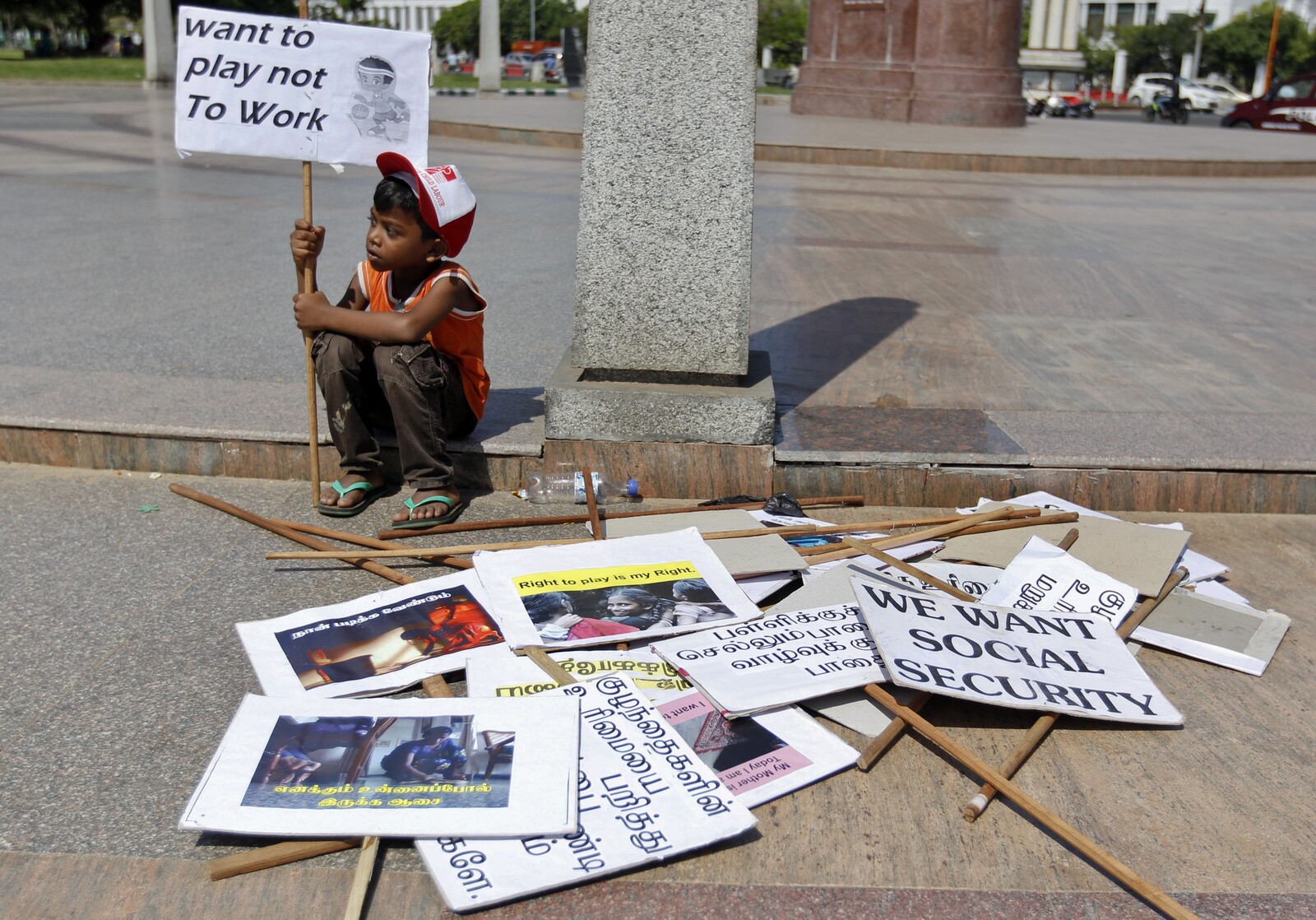Child Worker Murdered in Pakistan – Stole Chocolate