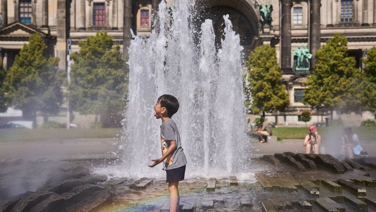 Germany records its warmest night
