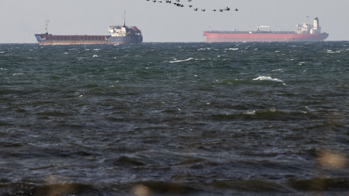 Russian commander of boarded tanker Sea Owl I remanded in custody