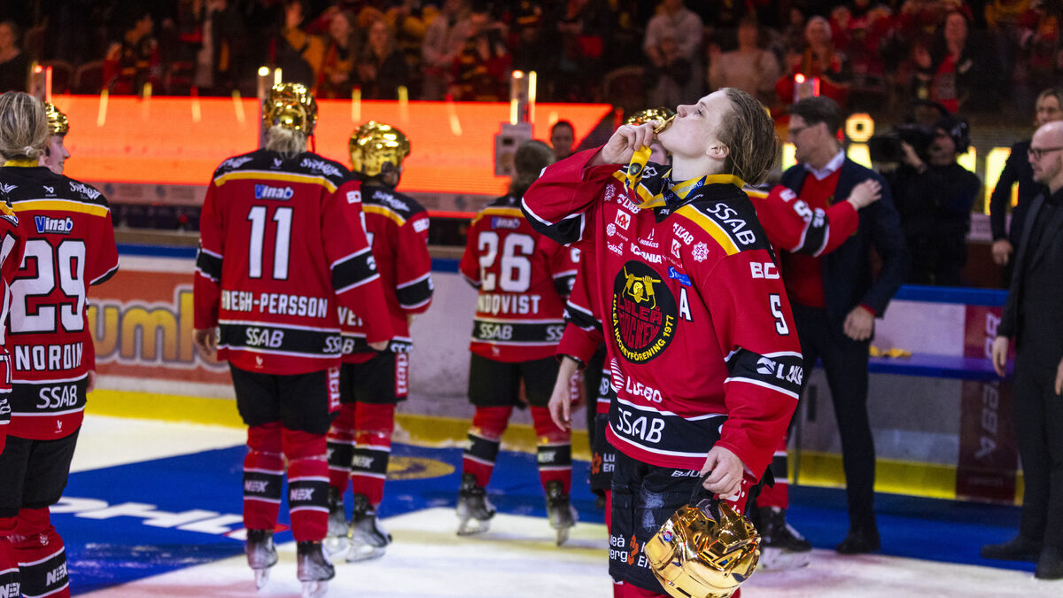 Luleå defender and club legend Johanna Fällman ends her career