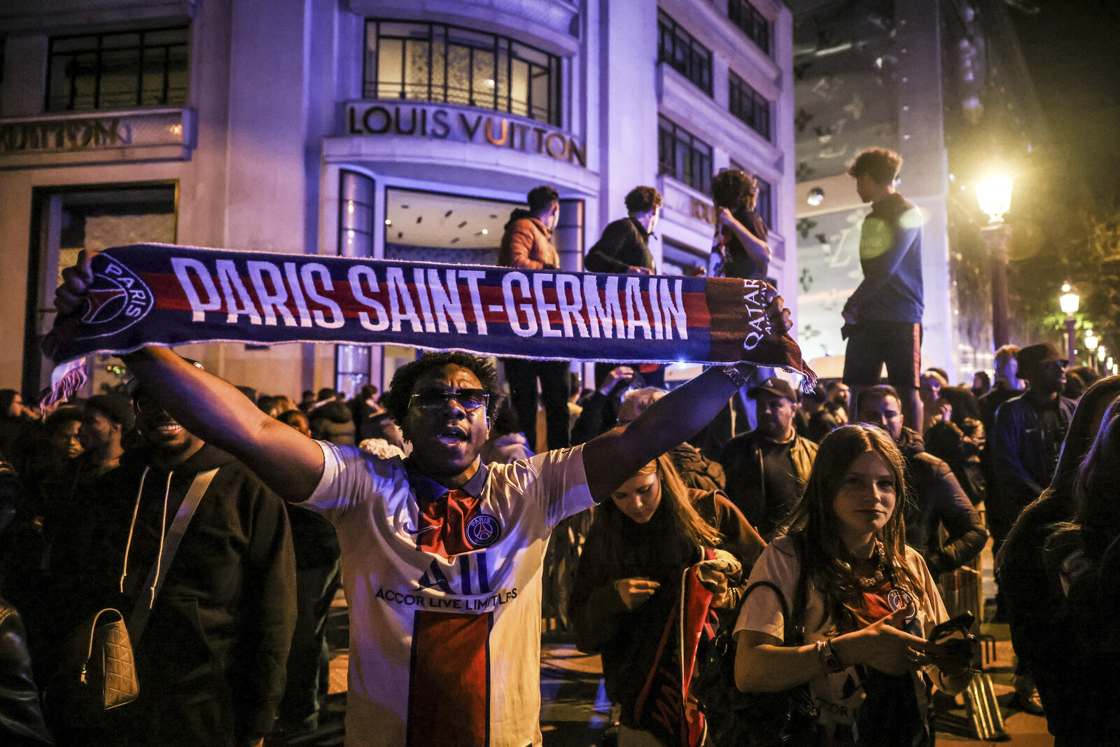 Paris Ramps Up Police Presence for Champions League Final Celebration