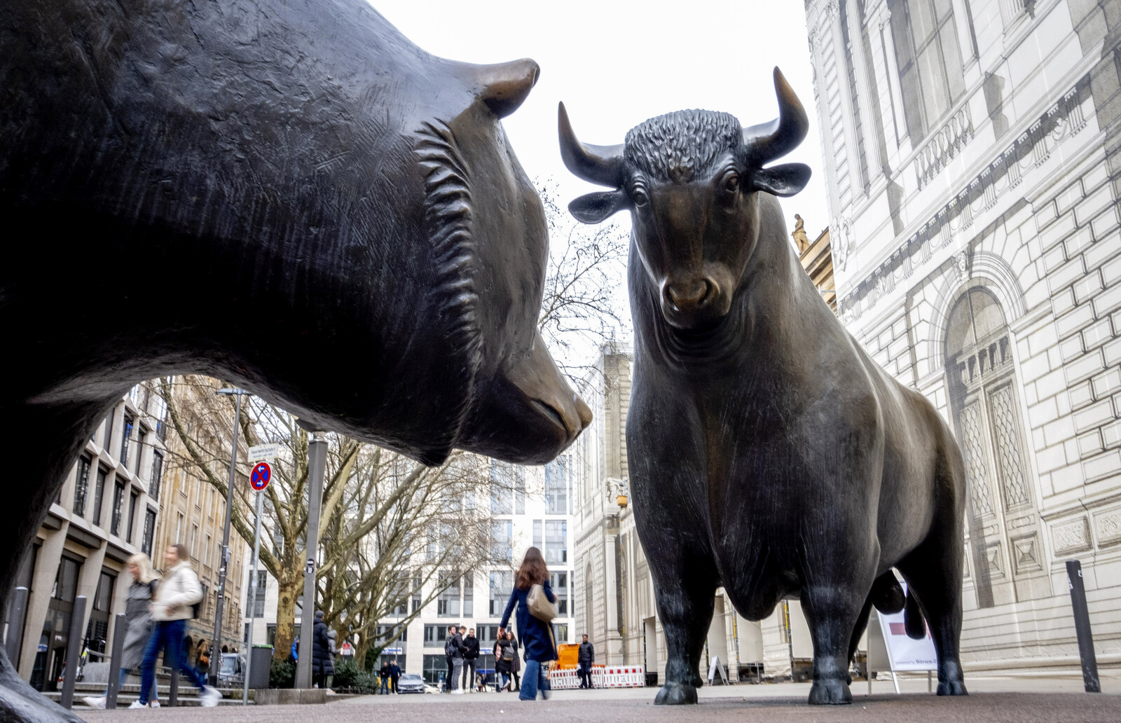 European Stocks Gain Popularity as