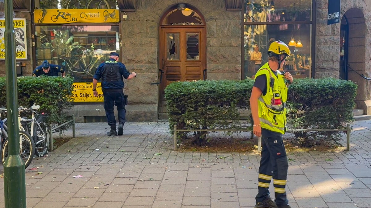 Explosion at gate in central