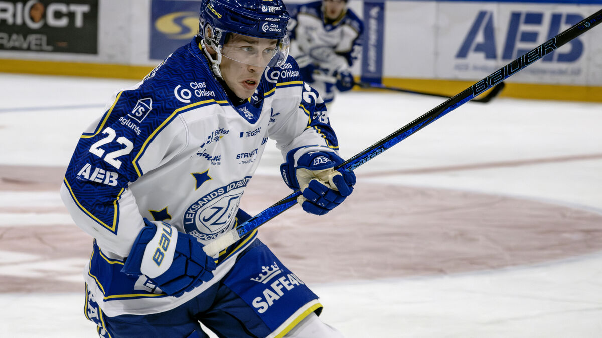 Team captain Lukas Vejdemo leaves Leksand