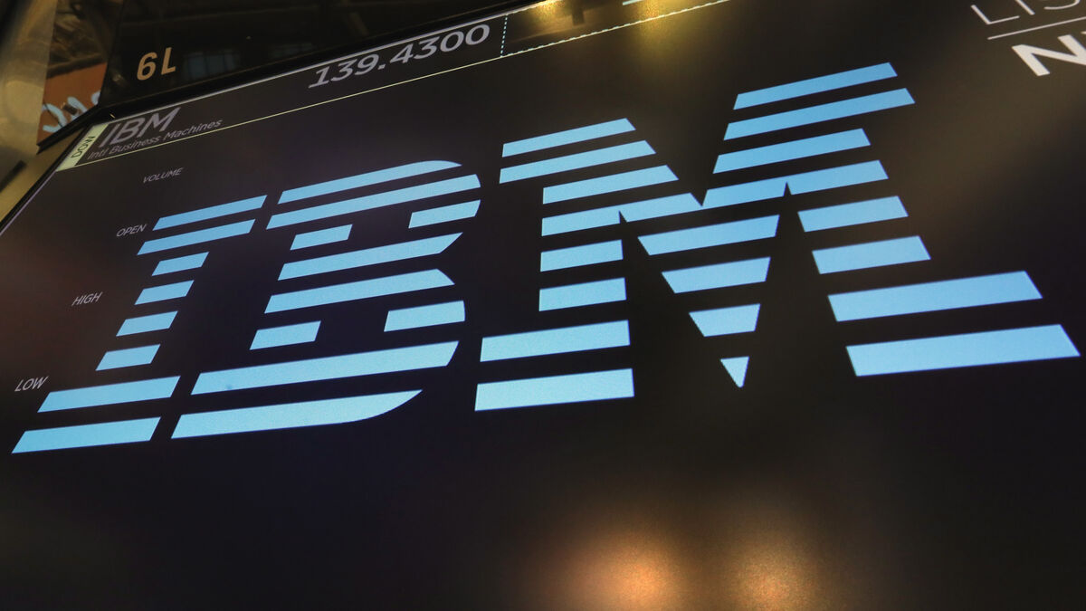IBM shares plunge more than 20% after profit warning