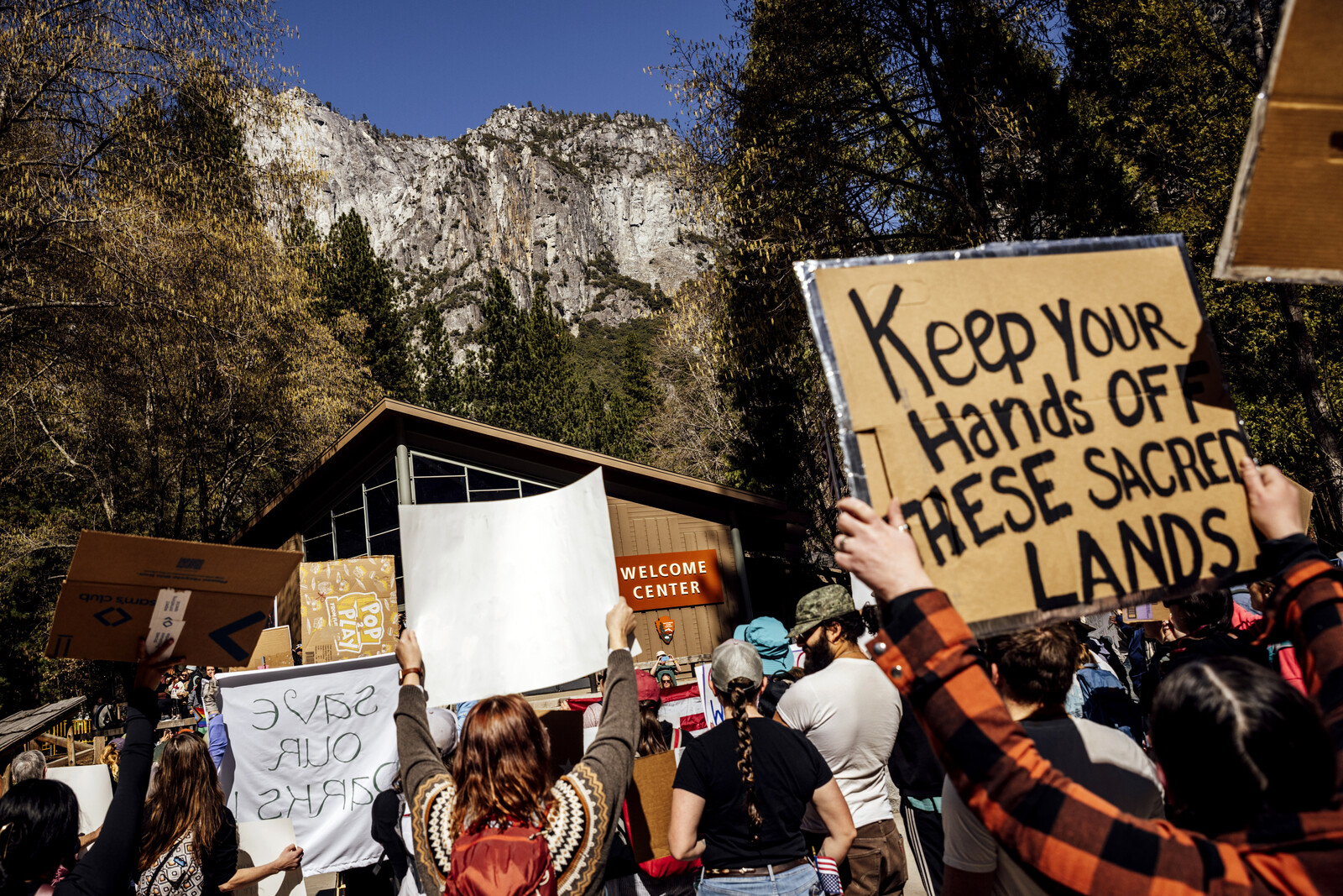 Protesters in the USA: Don't