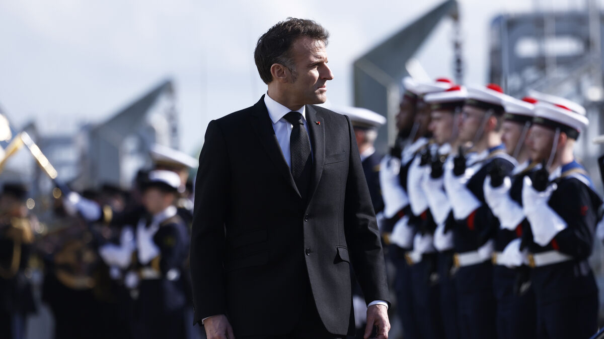 Macron's strategy - first step