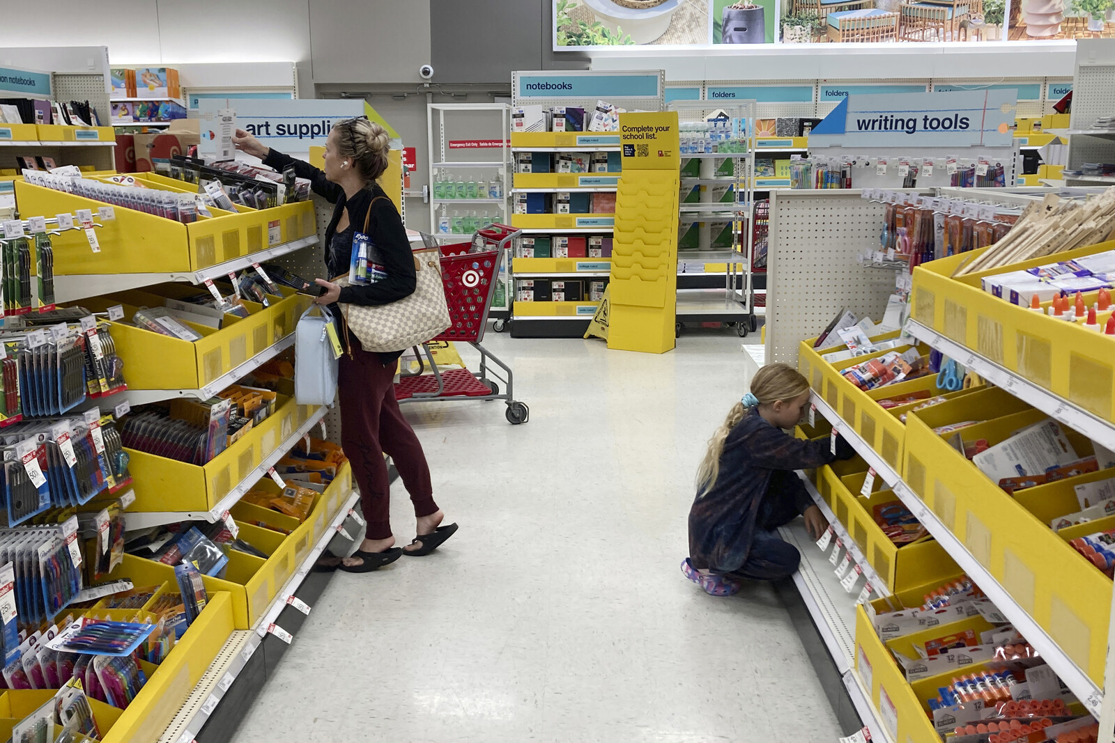 Target Lowers Sales Forecast Amid Tariff Concerns