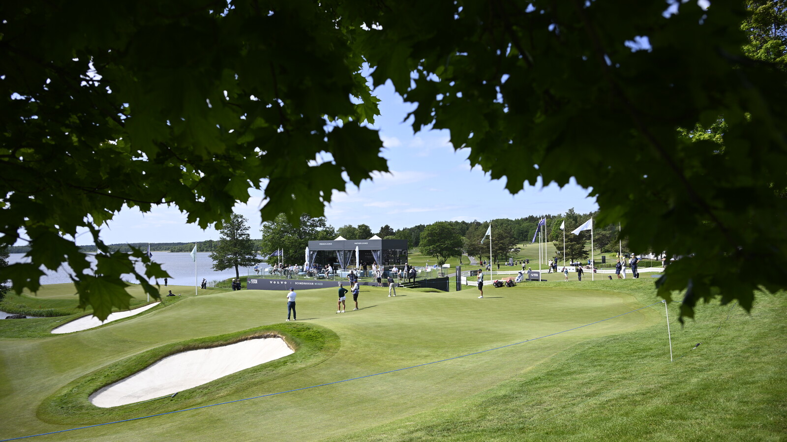 Swedish Golfers Face Club Membership