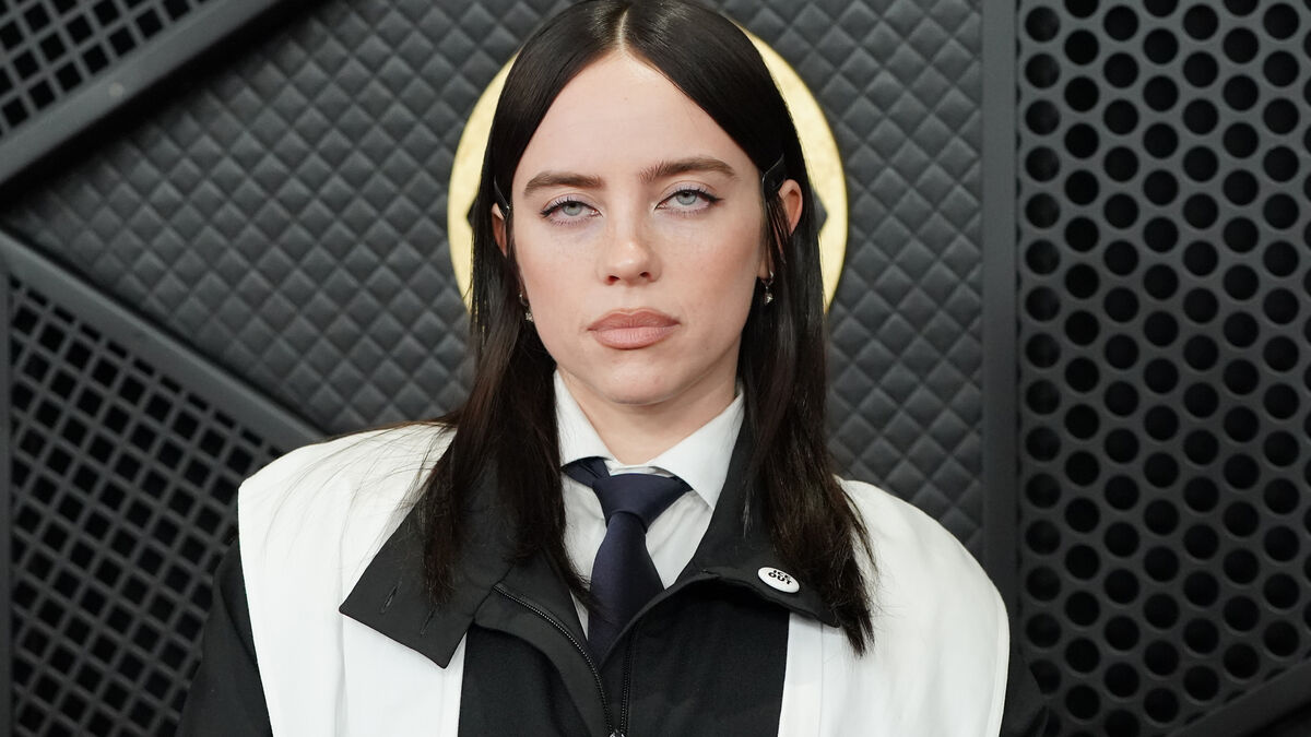 Grammy stars protest against ICE
