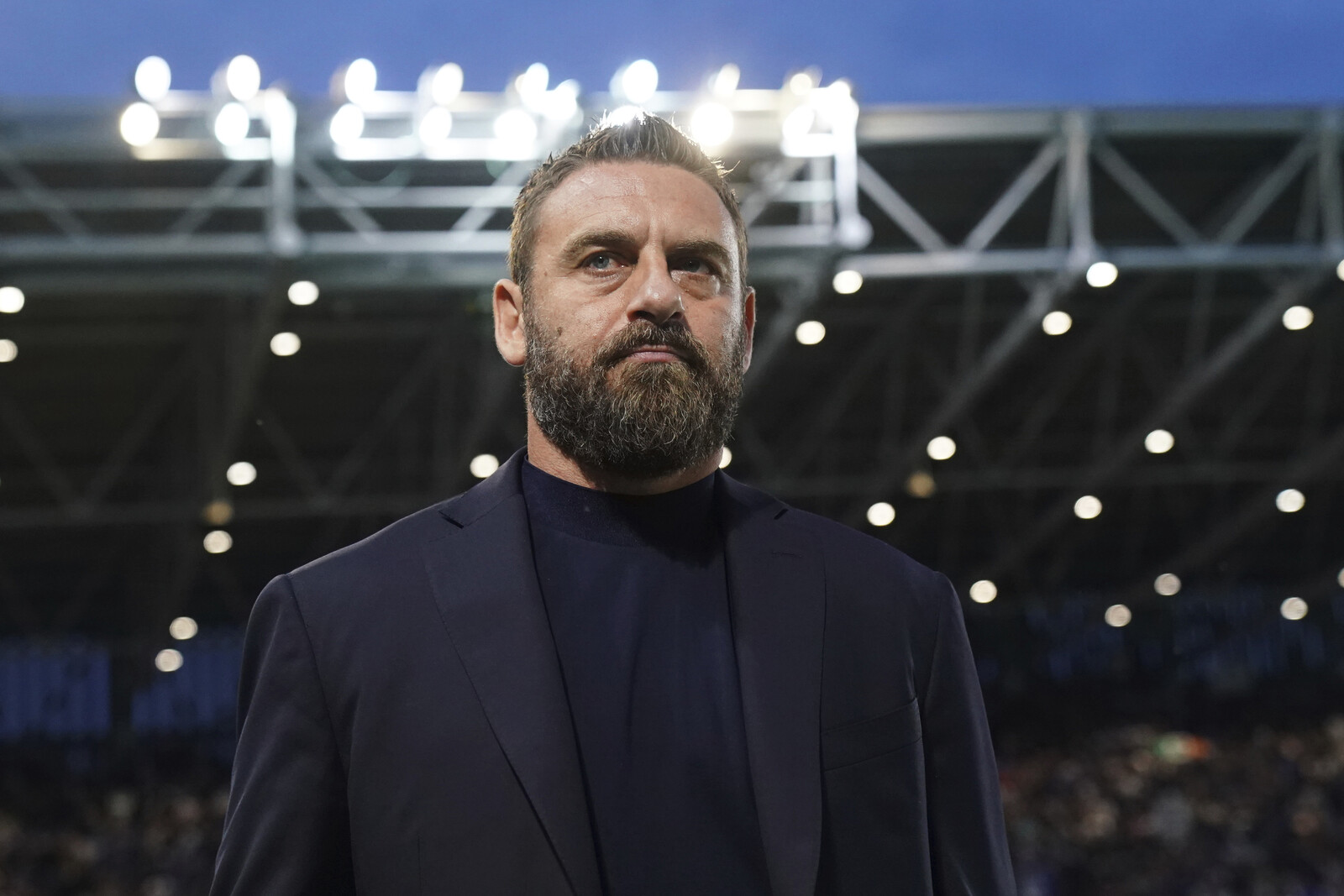 Roma sacks the legend