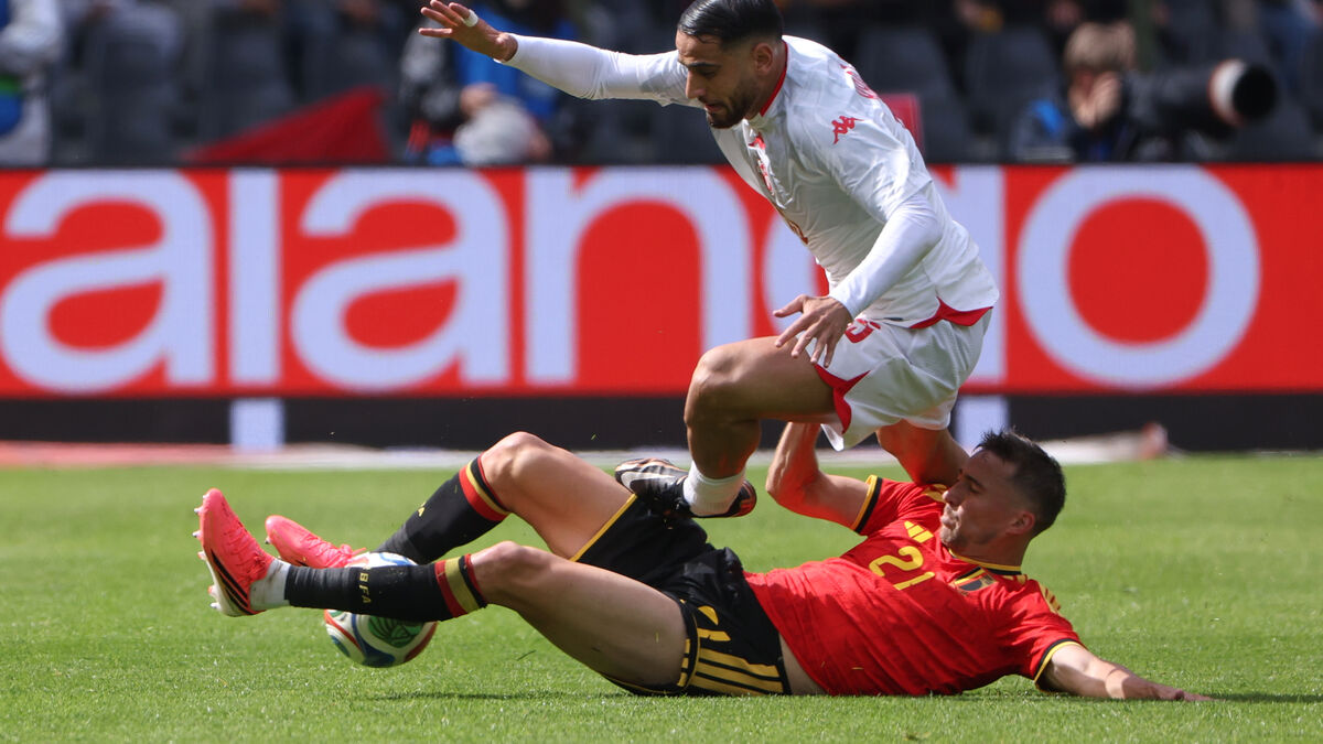 Sweden's first opponent, Tunisia, crushed