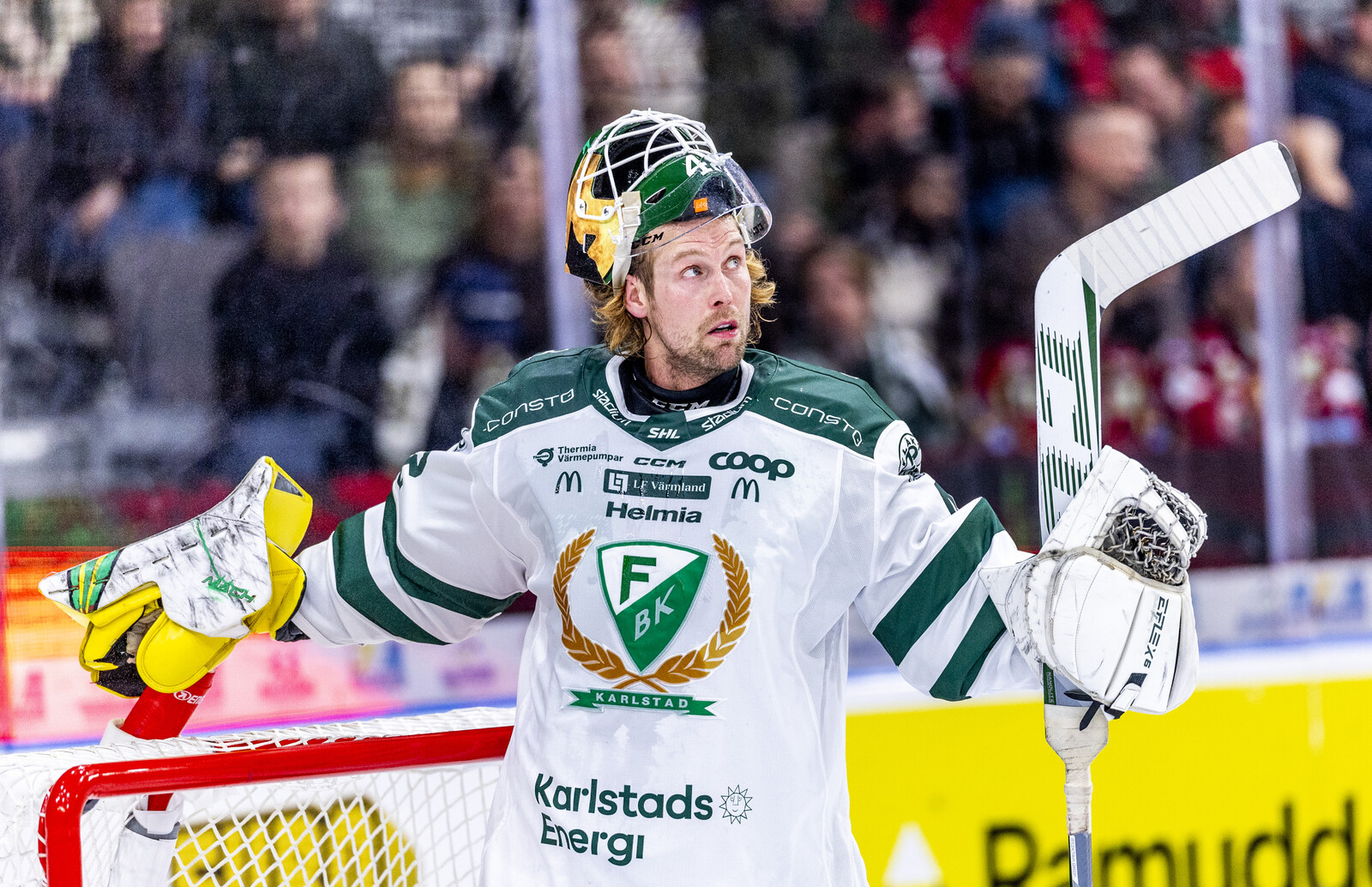 Lindbäck Struggles as Skellefteå Levels Quarterfinal Series
