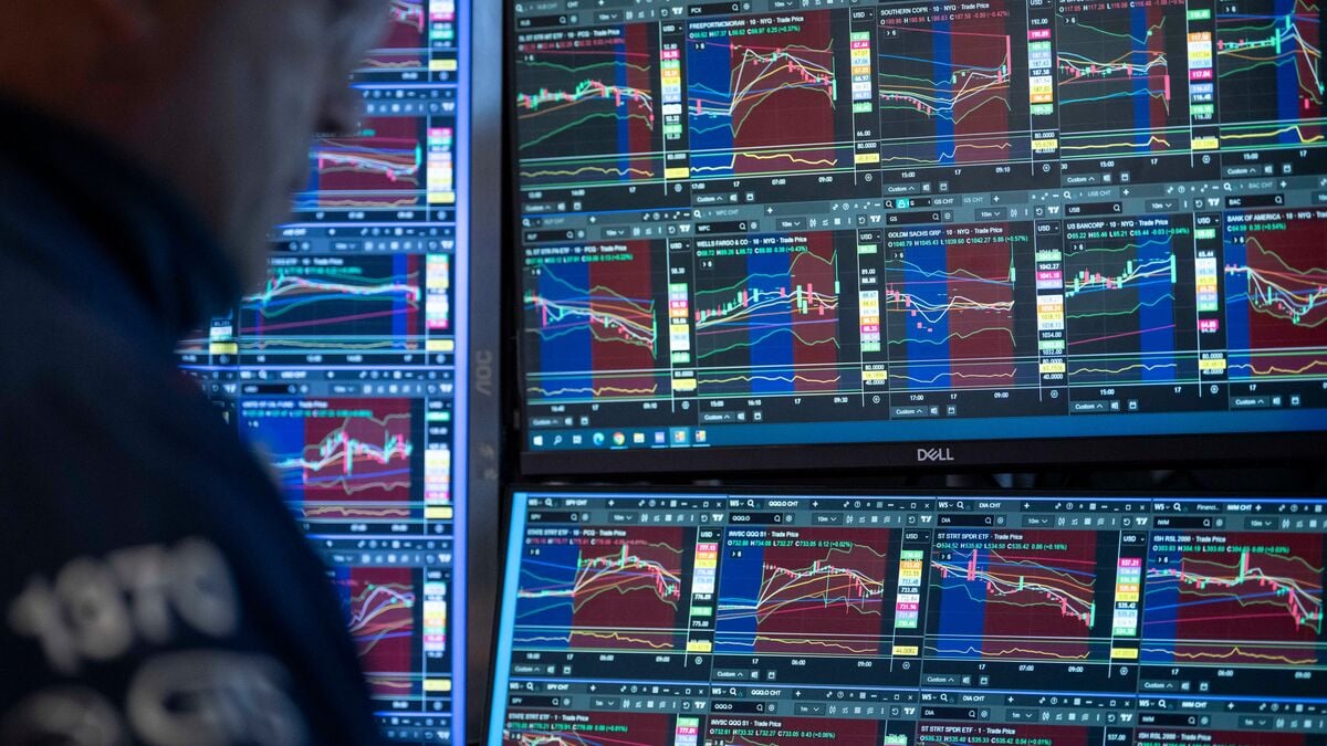 Wall Street falls as Middle East war fears deepen